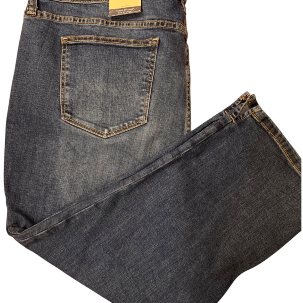 St. John’s Bay Plus Size Midrise Capri 5 Poxket Denim Stretch 20W NWT - Picture 4 of 4